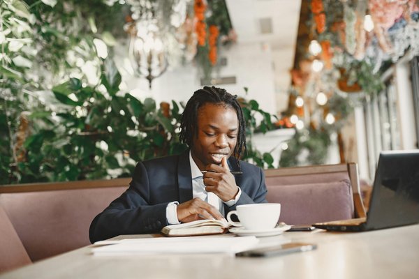 L'Impact des Experts Médicaux sur l'Évolution de la Télémédecine : Perspectives d'Avenir
