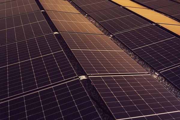 Panneau solaire photovoltaïque : tout savoir pour un choix éclairé